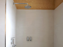 Virgina Bathroom - Accommodation in Ballarat